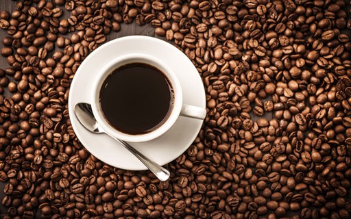 Cafeína age como estimulante e ajuda na queima de gorduras